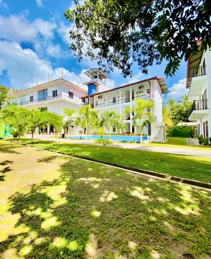 Hotel Summer Haven Polonnaruwa Exterior photo